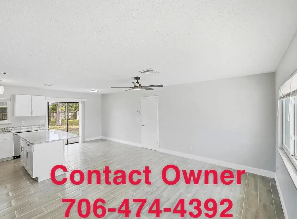 641 SE Port Saint Lucie Boulevard, Port St. Lucie FL 34984 photo 3