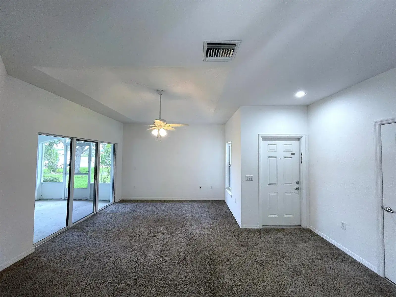1771 Lakefront Boulevard, Fort Pierce FL 34982 photo 4