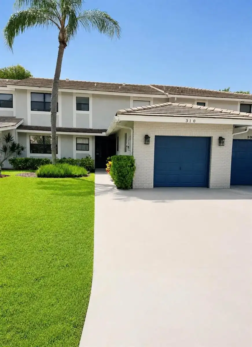 310 Deer Creek Lakeside Way, Deerfield Beach FL 33442