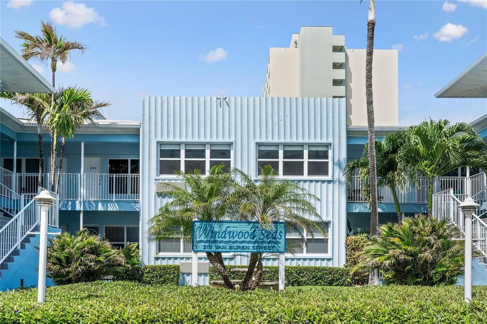 315 Van Buren Street, Hollywood FL 33019 photo 3