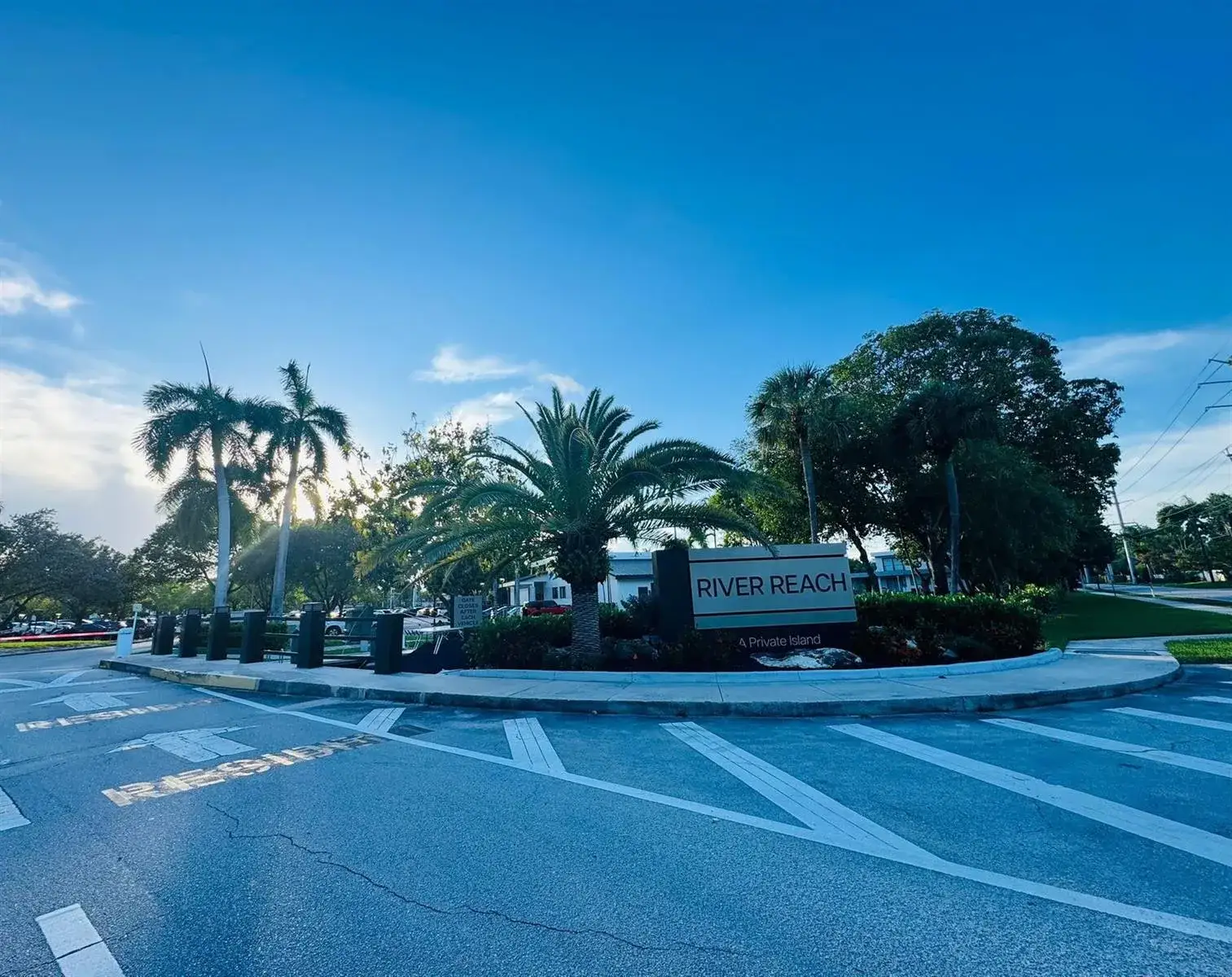 1101 RIVER REACH Drive # 215, Fort Lauderdale FL 33315