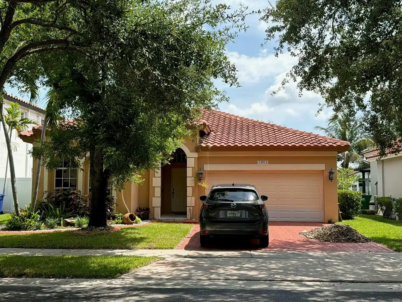 13923 SW 50th Street, Miramar FL 33027
