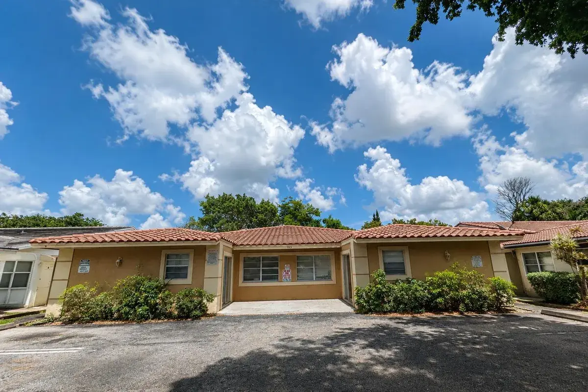 4125 Woodside Drive # 1, Coral Springs FL 33065