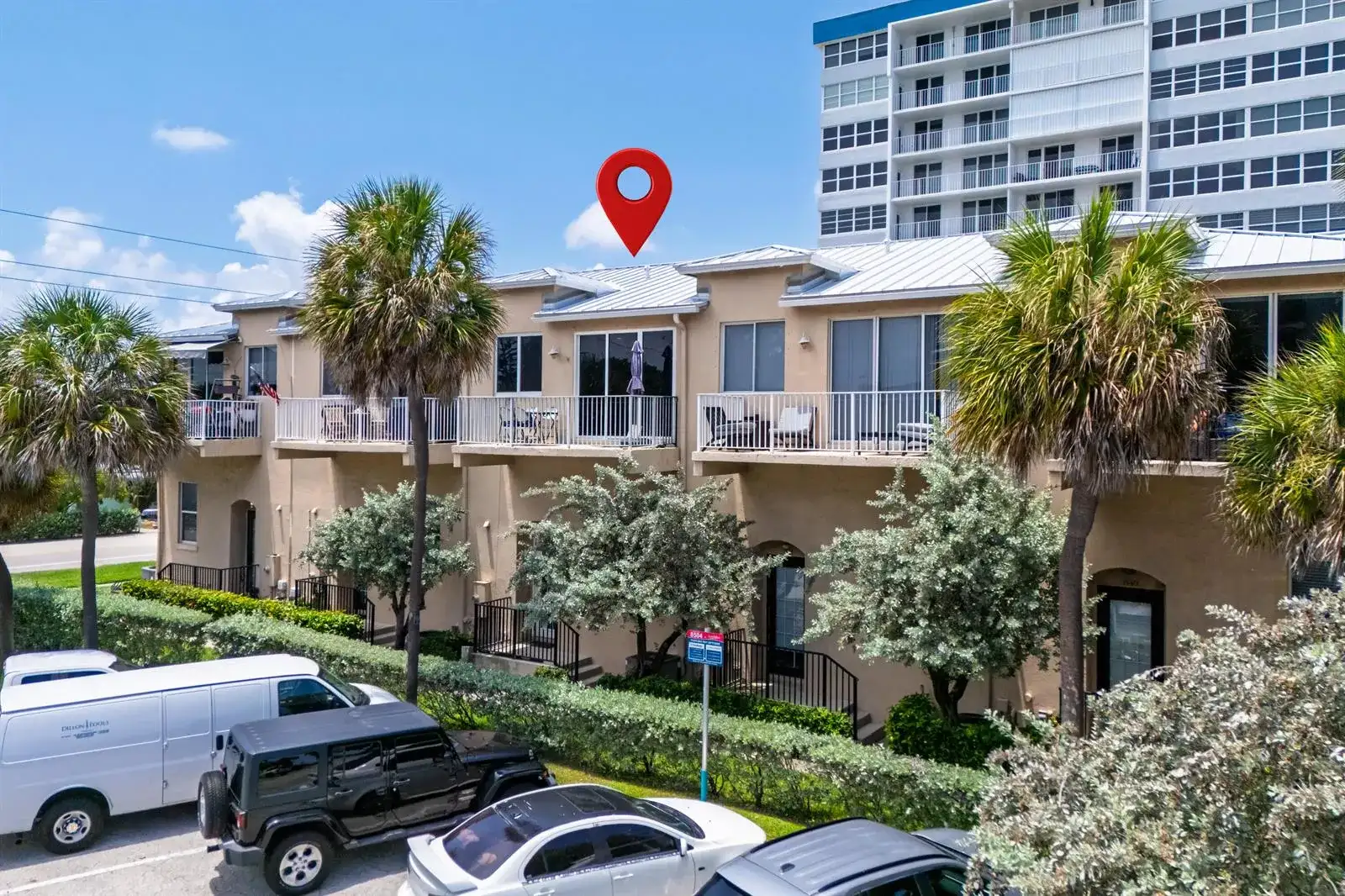 836 SE 20TH Avenue SE, Deerfield Beach FL 33441 photo 2