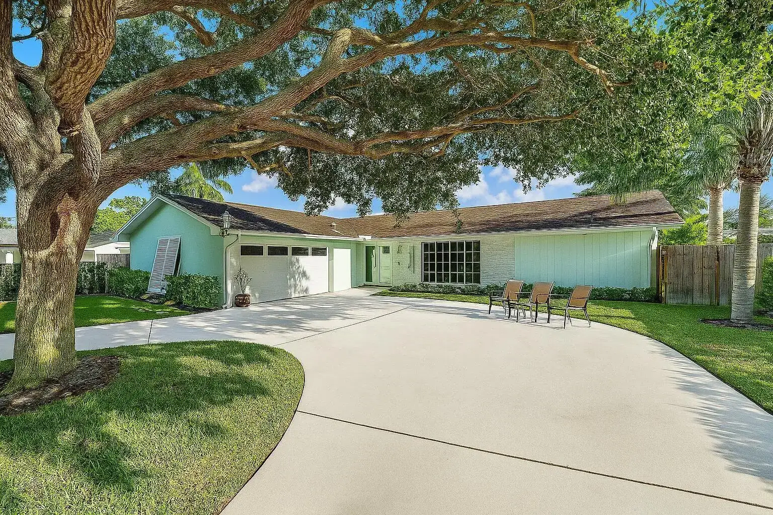 4193 HYACINTH Circle N, Palm Beach Gardens FL 33410 photo 4