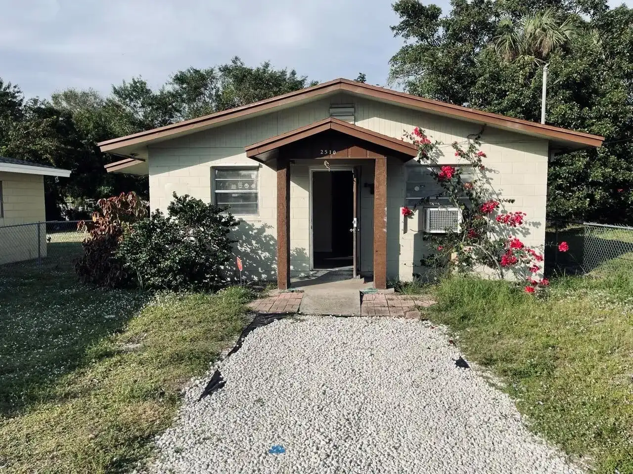 2510 Avenue I, Fort Pierce FL 34947