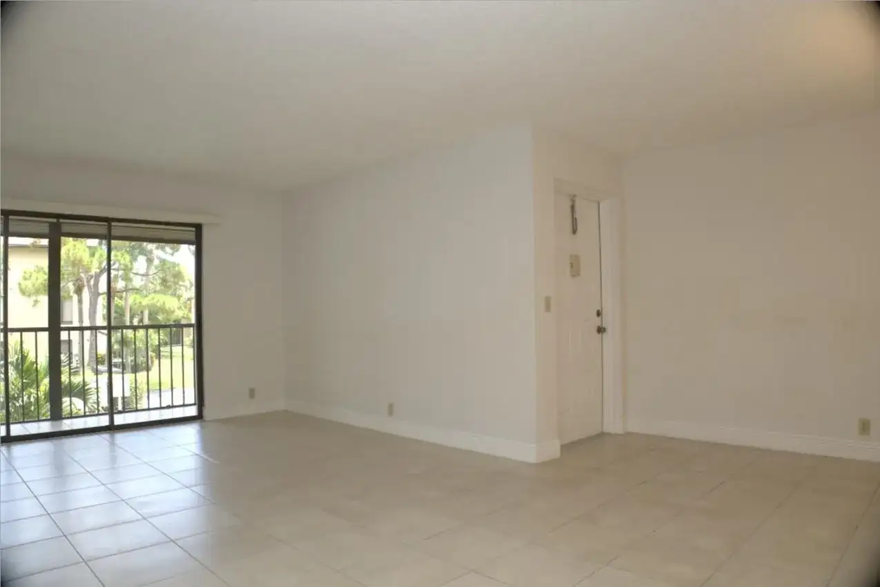 815 Sky Pine Way # D2, FL 33415 photo 3