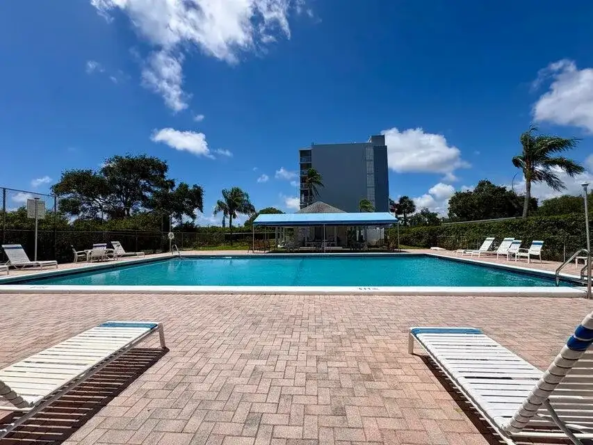 5700 NW 2nd Avenue # 202, Boca Raton FL 33487 photo 4