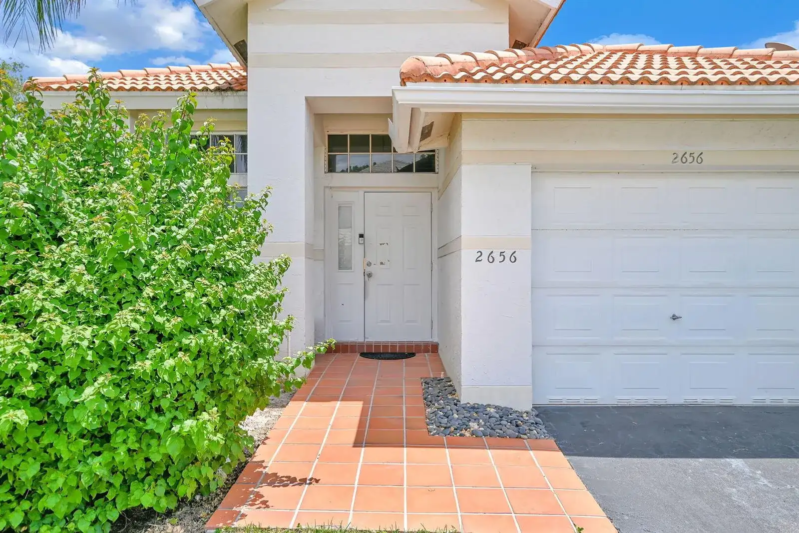 2656 NW 68TH Avenue, Margate FL 33063 photo 2