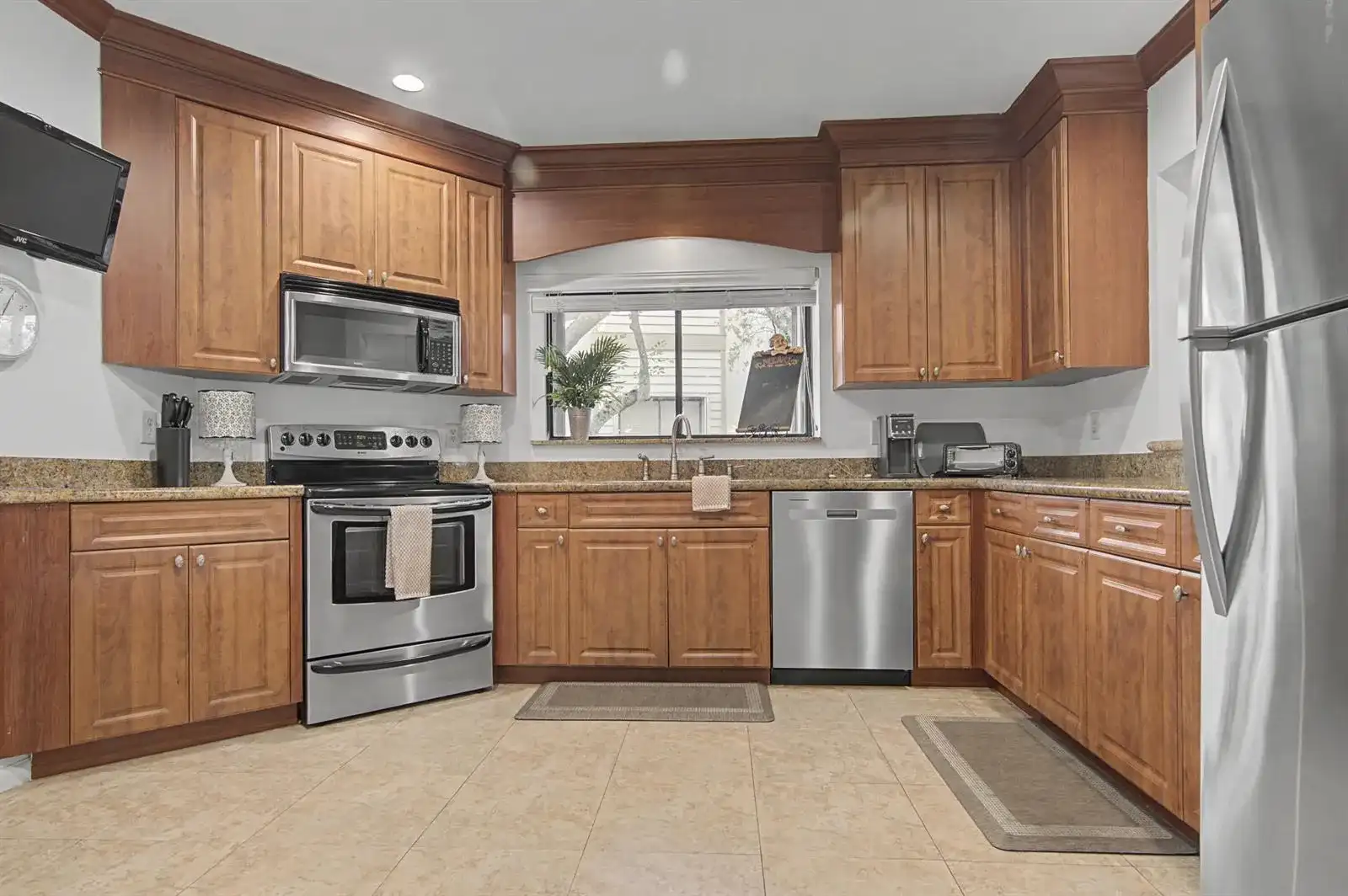 1143 Duncan Circle Unit 101, Palm Beach Gardens FL 33418