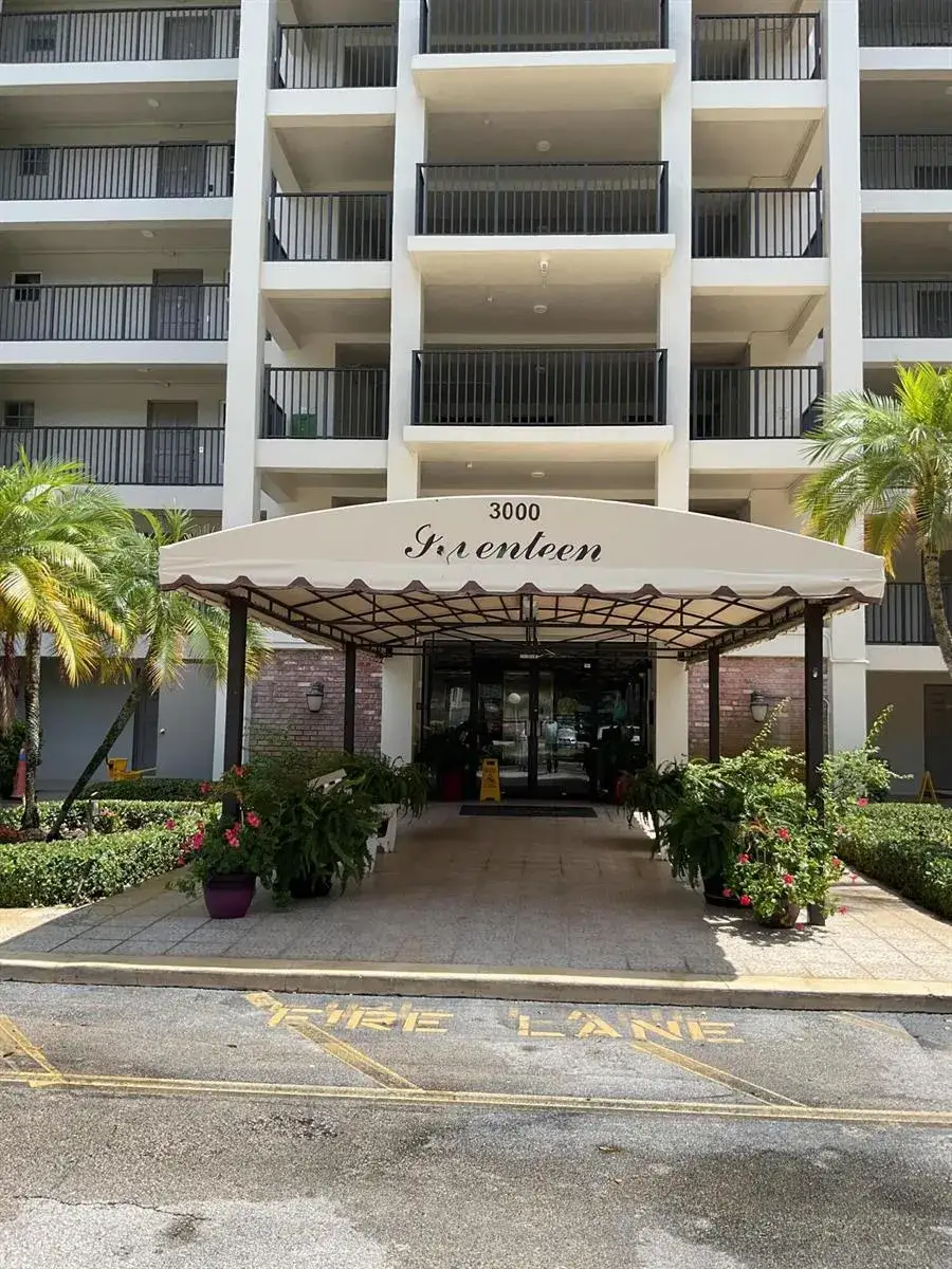 3000 S COURSE Drive # 402, Pompano Beach FL 33069