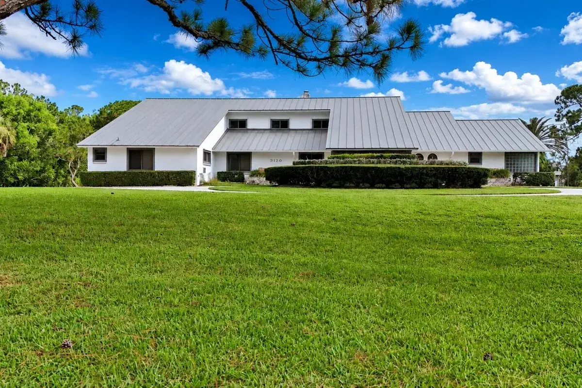 3120 SE Downwinds Road, Jupiter FL 33478