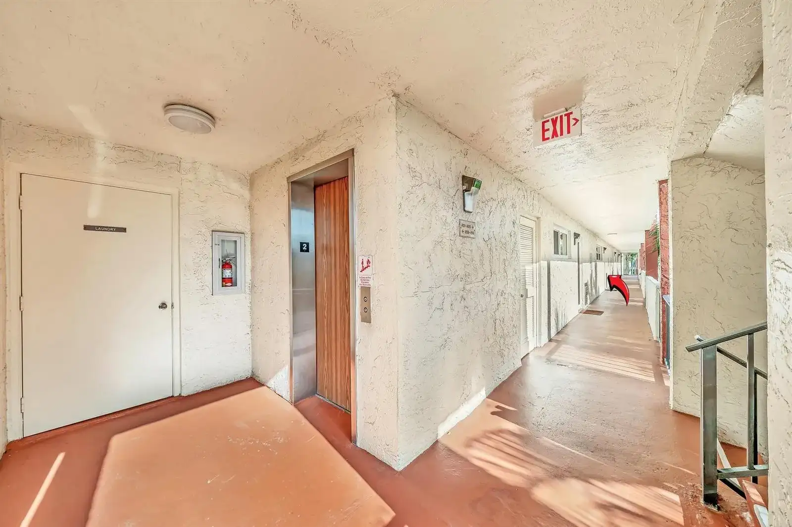 8980 S HOLLYBROOK Boulevard # 204, Pembroke Pines FL 33025 photo 4