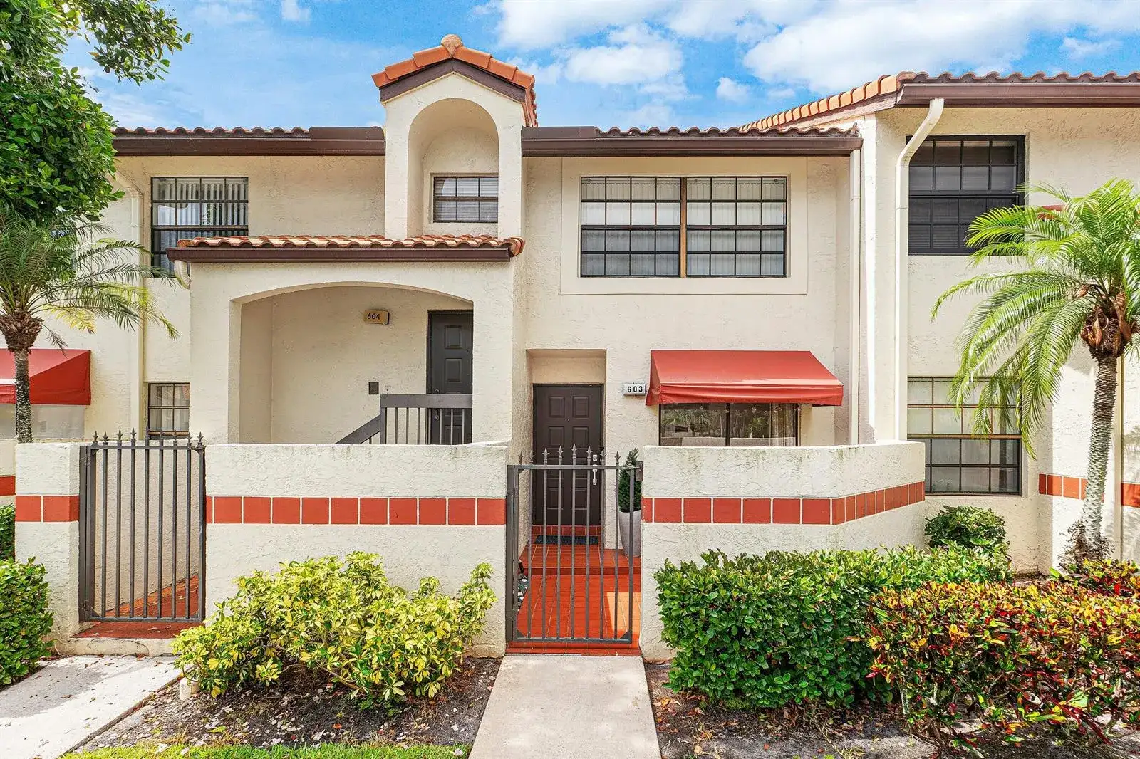 603 REPUBLIC Court, Deerfield Beach FL 33442 photo 3
