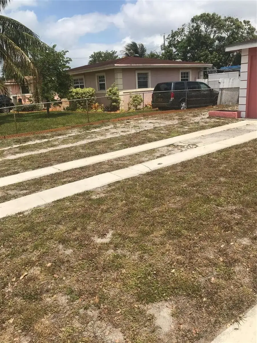 17131 NW 32 Court apt 1, Miami Gardens FL 33056 photo 3