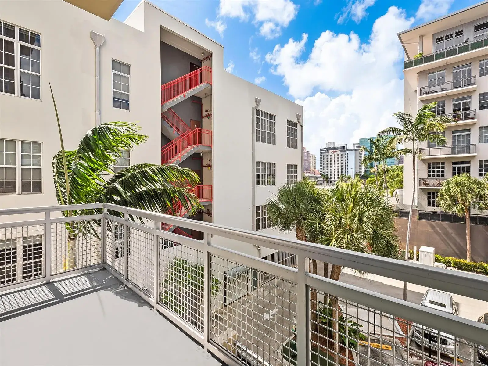 434 NW 1st Avenue # 305, Fort Lauderdale FL 33301