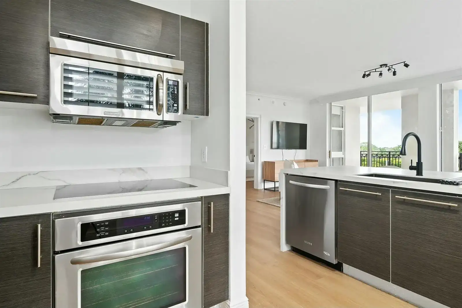 550 Okeechobee Boulevard # 322, West Palm Beach FL 33401 photo 4