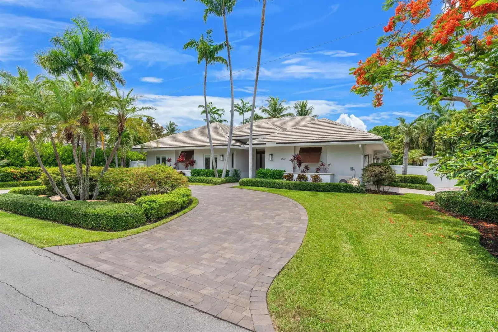 2517 NE 13TH Street, Fort Lauderdale FL 33304 photo 3