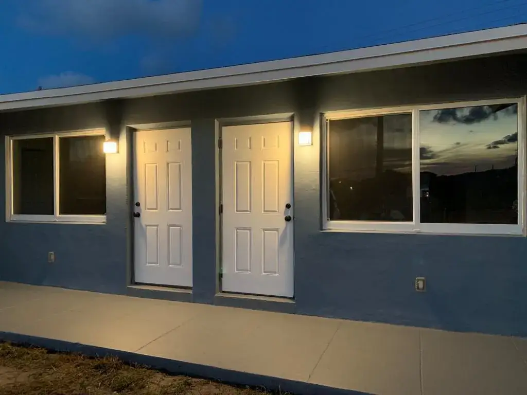 2846 N North Dixie Highway, Boca Raton FL 33431