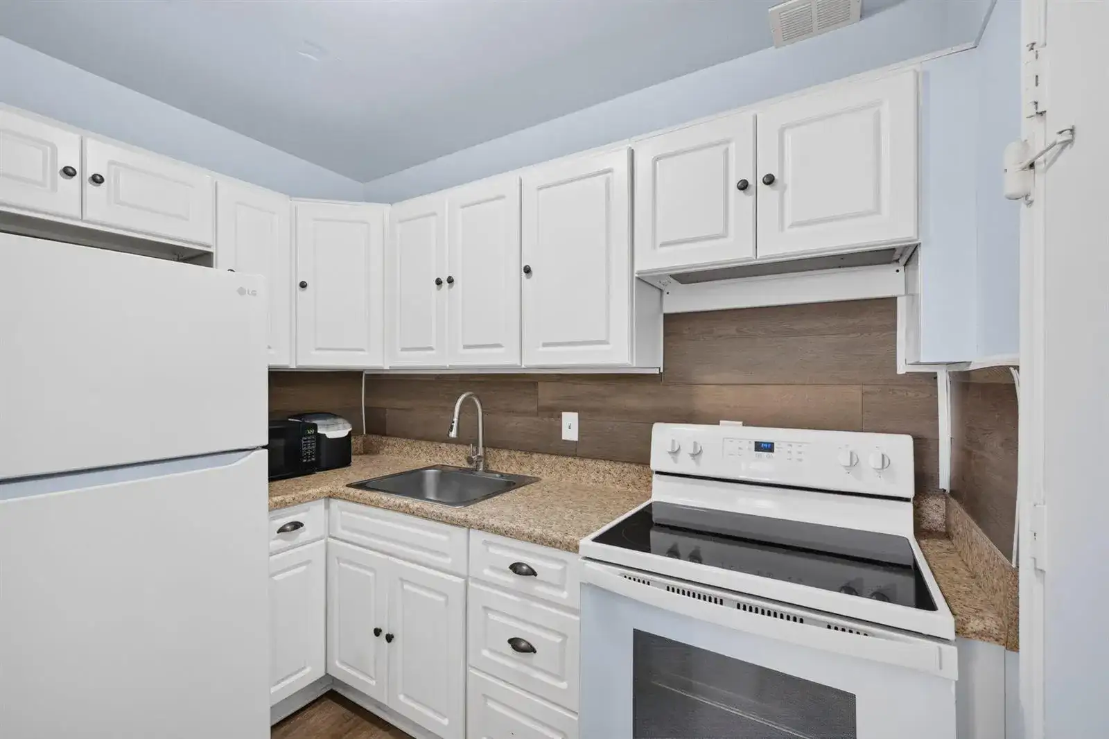 1821 NE 62ND Street # 312, Fort Lauderdale FL 33308 photo 5