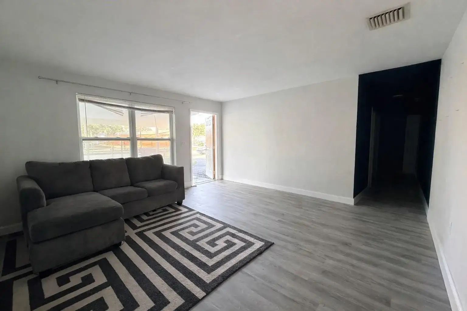 2950 NW 20th Street, Fort Lauderdale FL 33311 photo 2