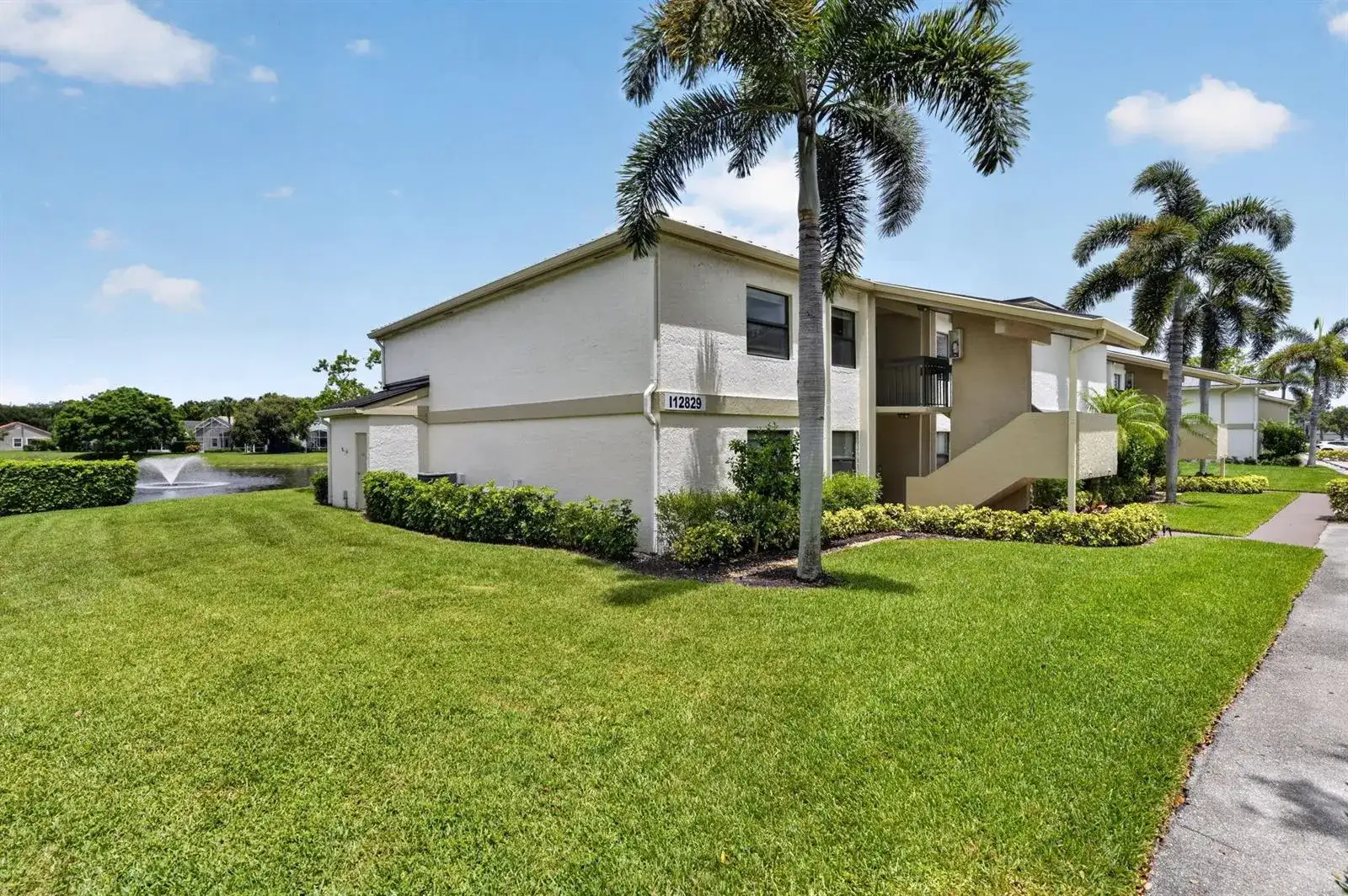 12829 Briarlake Drive # 201, Palm Beach Gardens FL 33418 photo 3