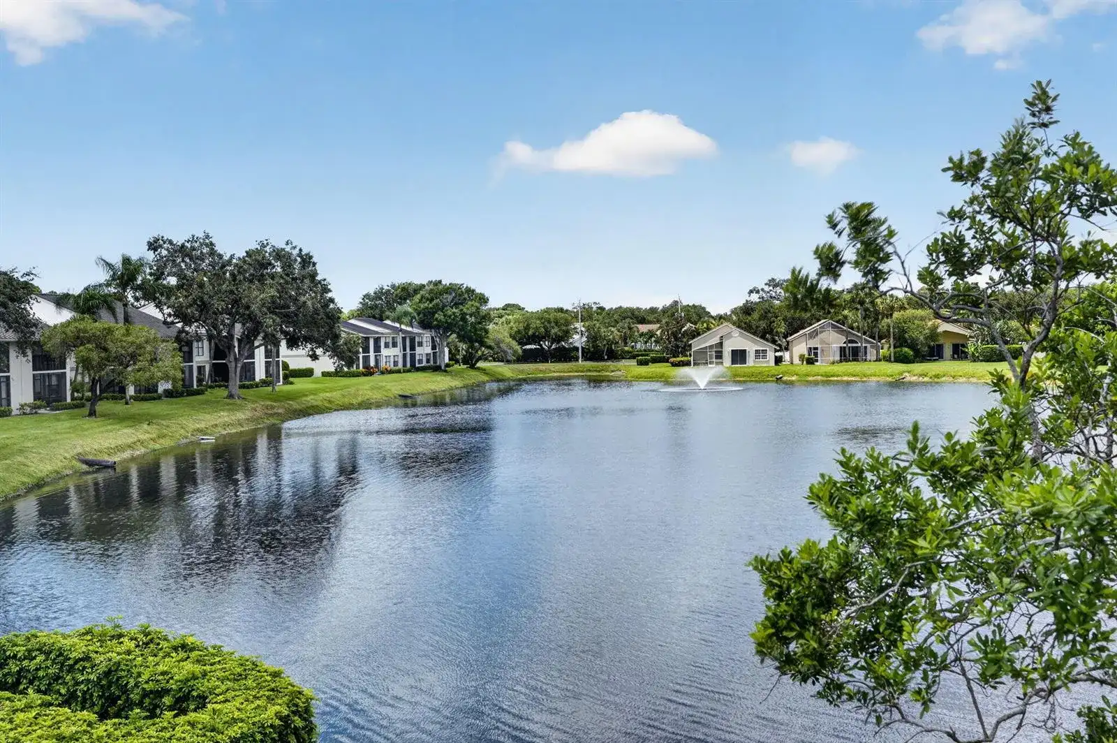 12829 Briarlake Drive # 201, Palm Beach Gardens FL 33418 photo 4