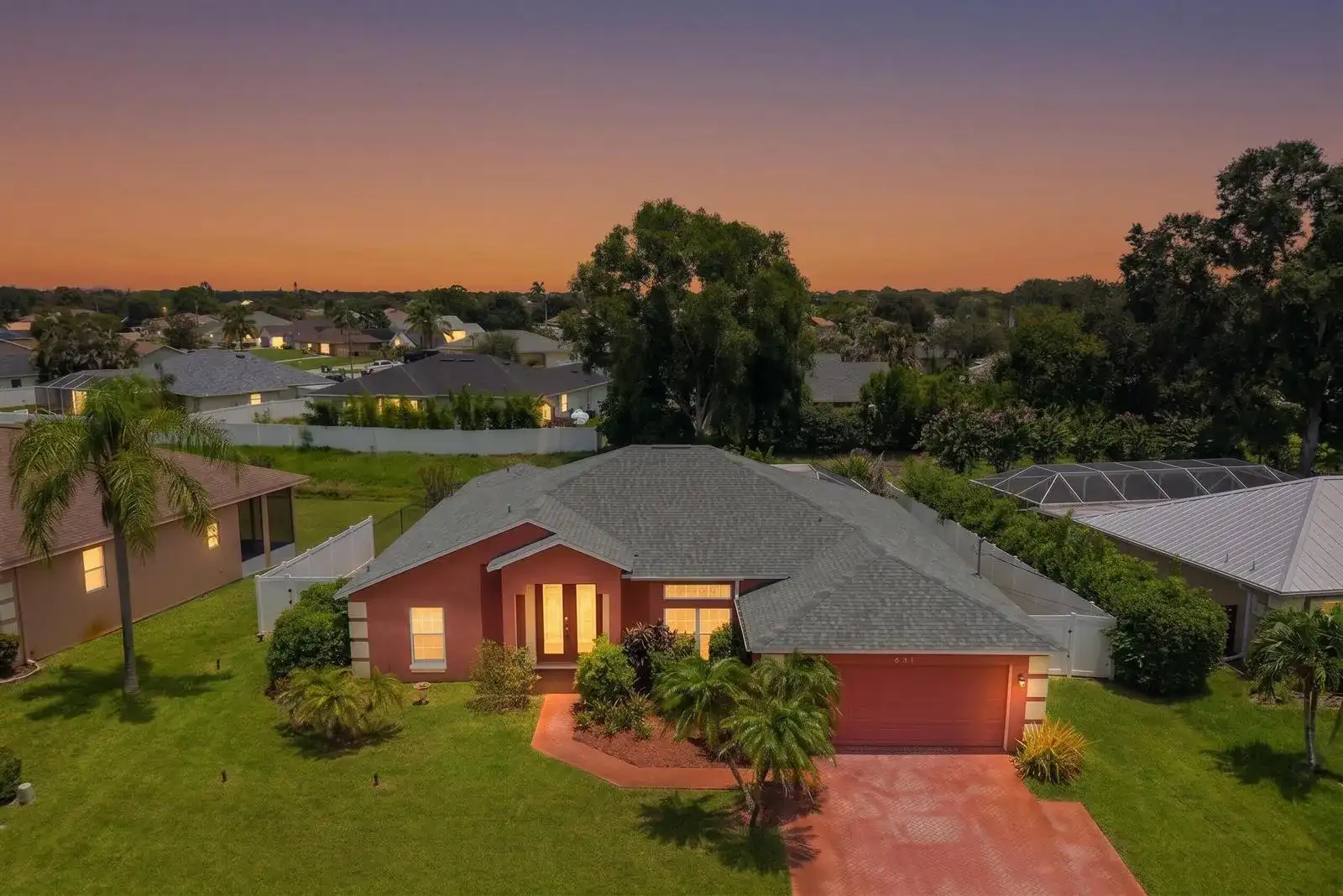 631 SE Stow Terrace, Port St. Lucie FL 34984 photo 2