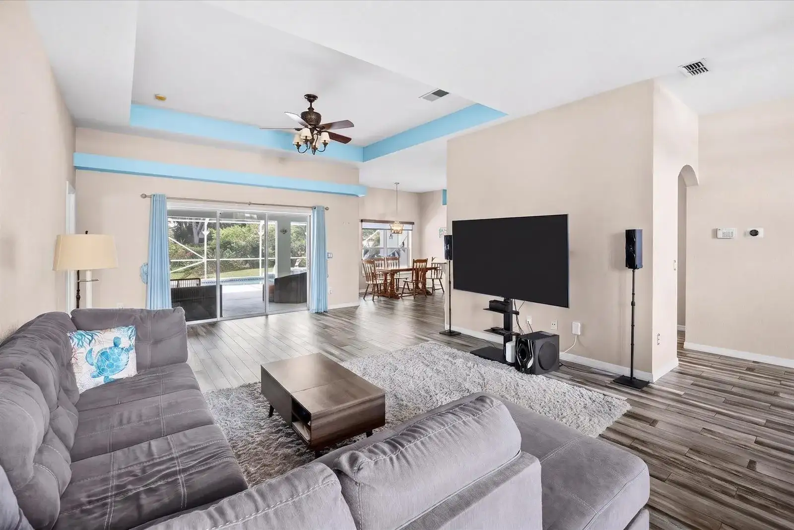 631 SE Stow Terrace, Port St. Lucie FL 34984 photo 4