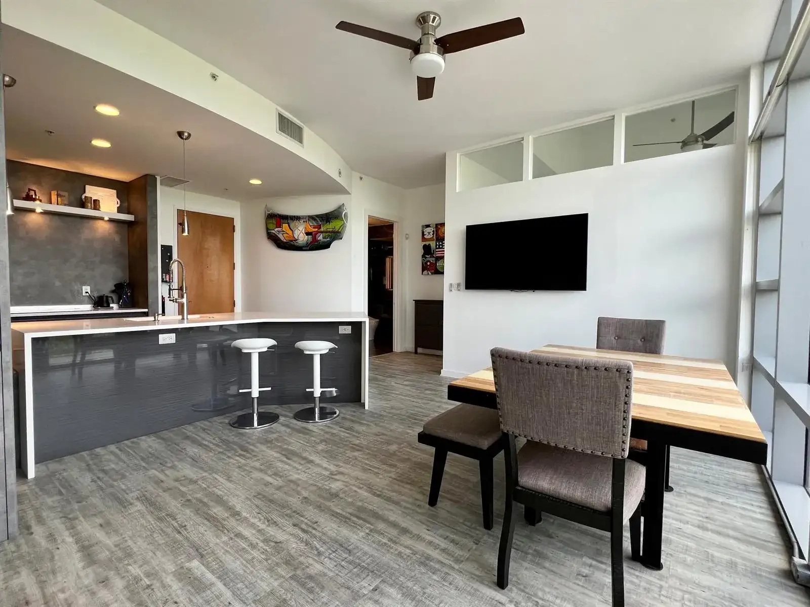 335 SE 6th Avenue # 402, Delray Beach FL 33483 photo 3