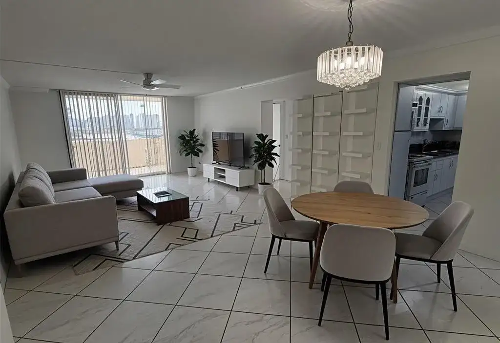 1833 S OCEAN Drive # 808, Hallandale Beach FL 33009 photo 4