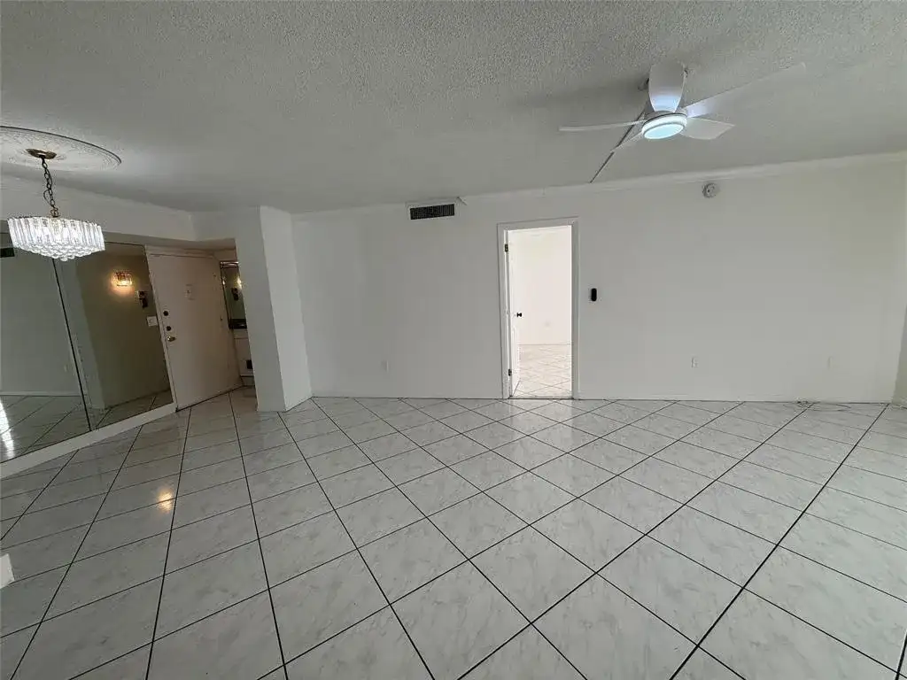 1833 S OCEAN Drive # 808, Hallandale Beach FL 33009 photo 5
