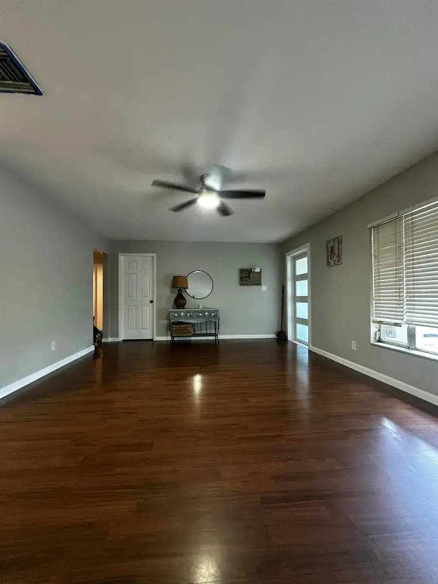 8211 NW 91st Avenue, Tamarac FL 33321 photo 5
