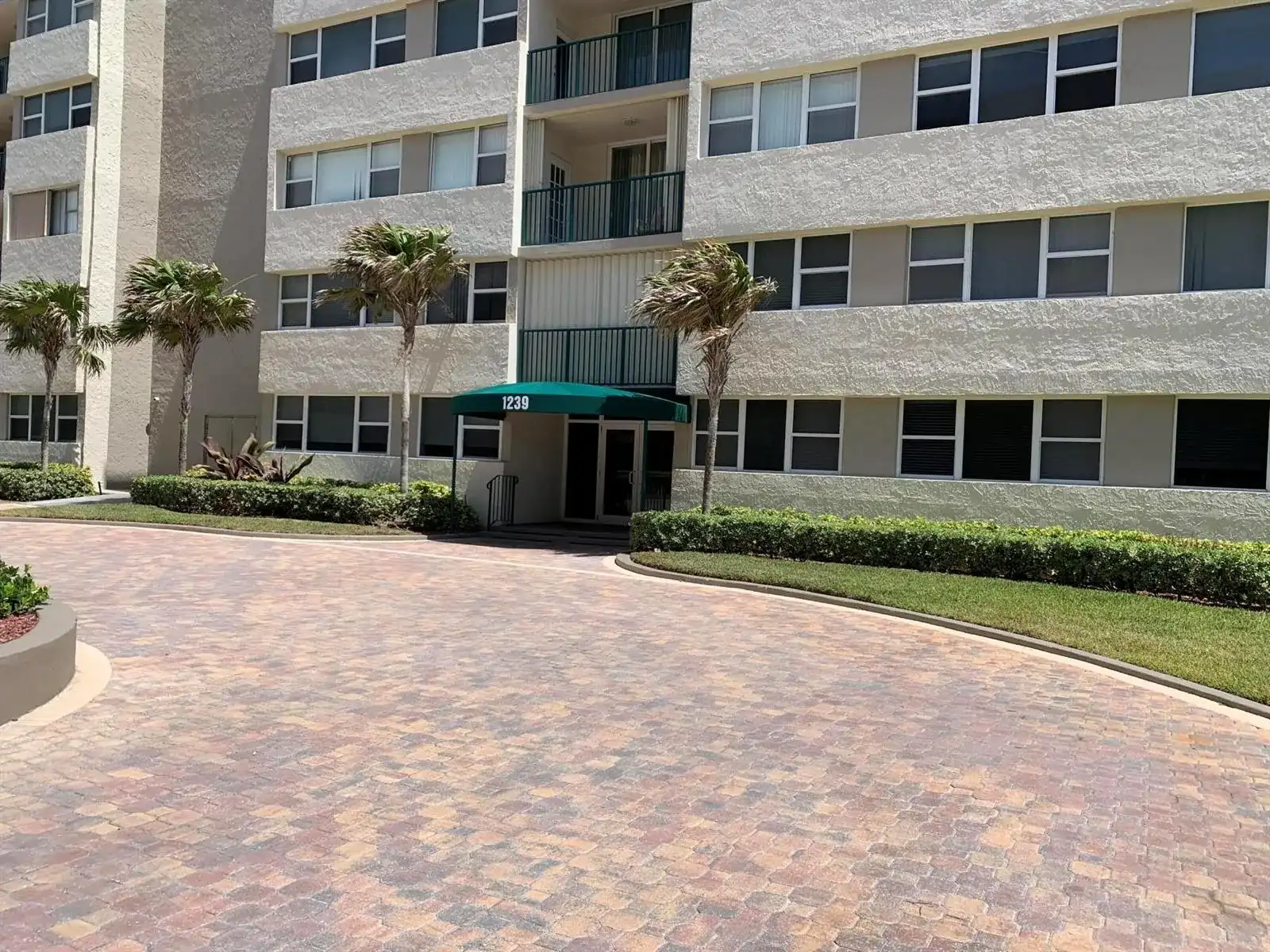 1237 S HILLSBORO MILE N # 601, Hillsboro Beach FL 33062