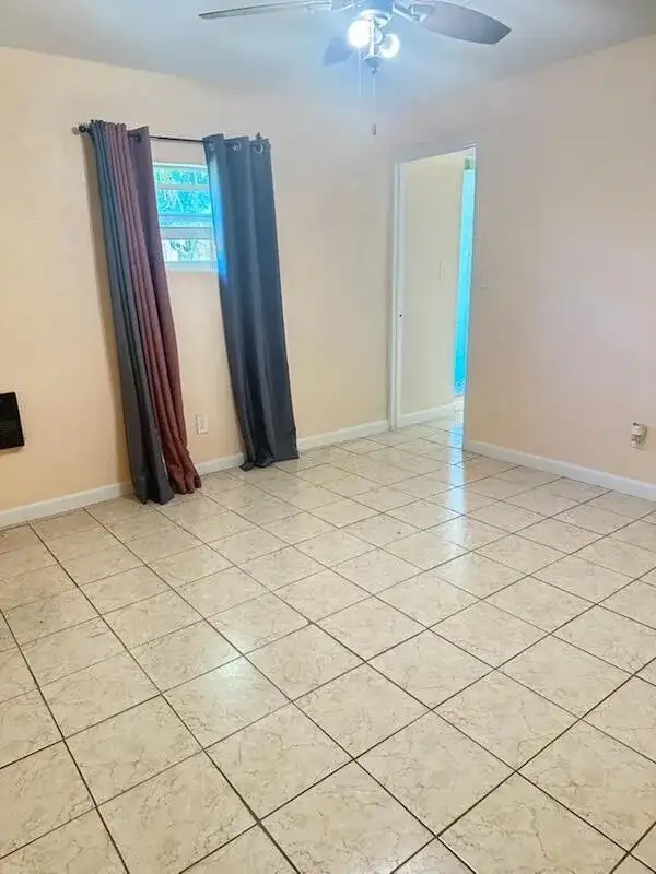 600 Pennsylvania Avenue, Fort Lauderdale FL 33312 photo 2