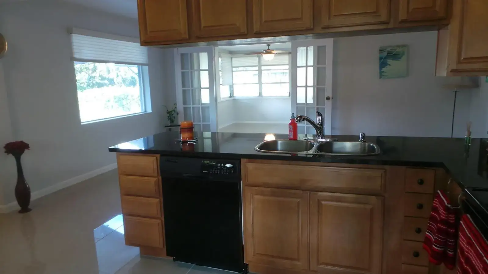 370 ORANGE Way, West Palm Beach FL 33405 photo 2