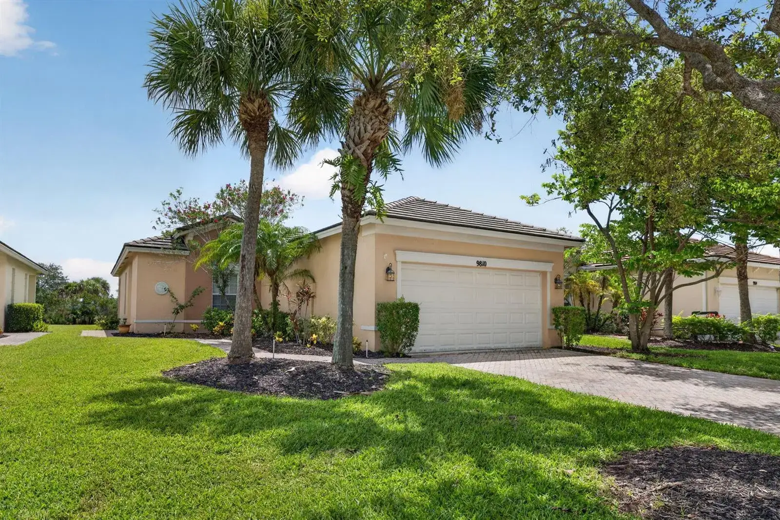 9810 SW Eastbrook Circle, Port St. Lucie FL 34987