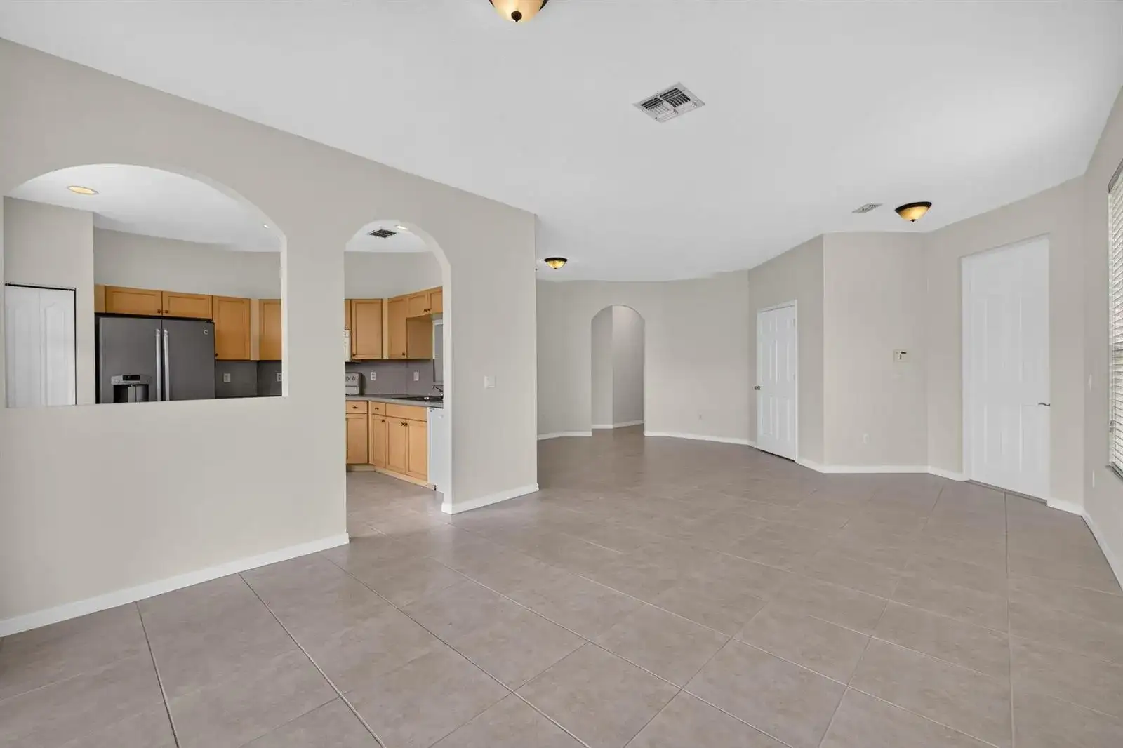 9810 SW Eastbrook Circle, Port St. Lucie FL 34987 photo 4