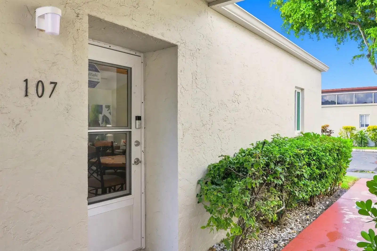 2532 Boundbrook Drive S # 107, Palm Springs FL 33406