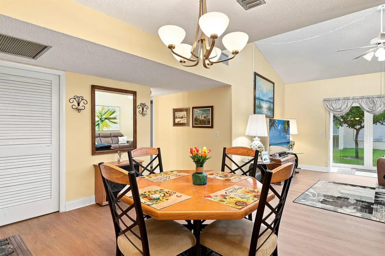 2532 Boundbrook Drive S # 107, Palm Springs FL 33406 photo 3