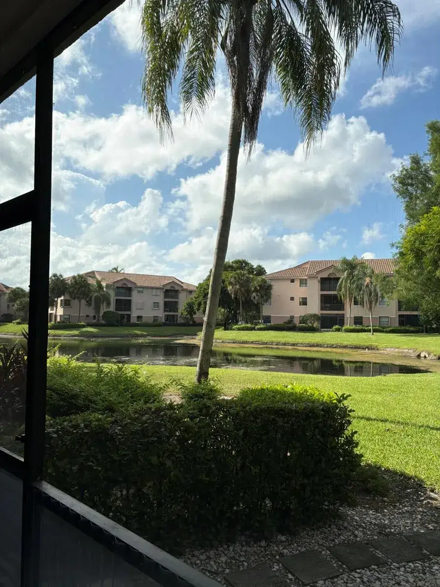 4101 Coral Tree Circle # 117, Coconut Creek FL 33073