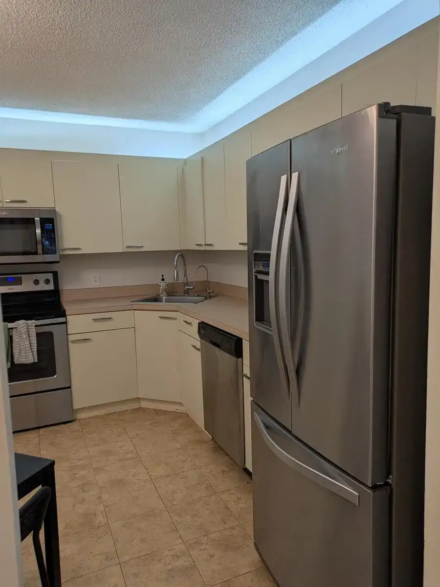 4101 Coral Tree Circle # 117, Coconut Creek FL 33073 photo 3