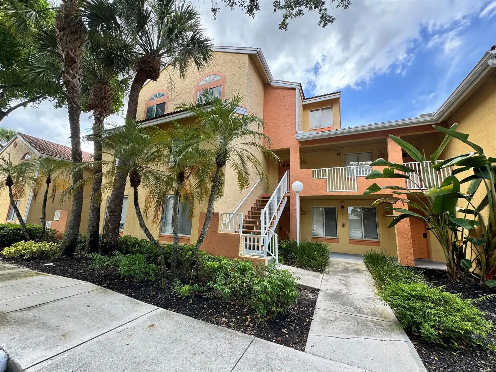 938 Coral Club Drive # 938, Coral Springs FL 33071