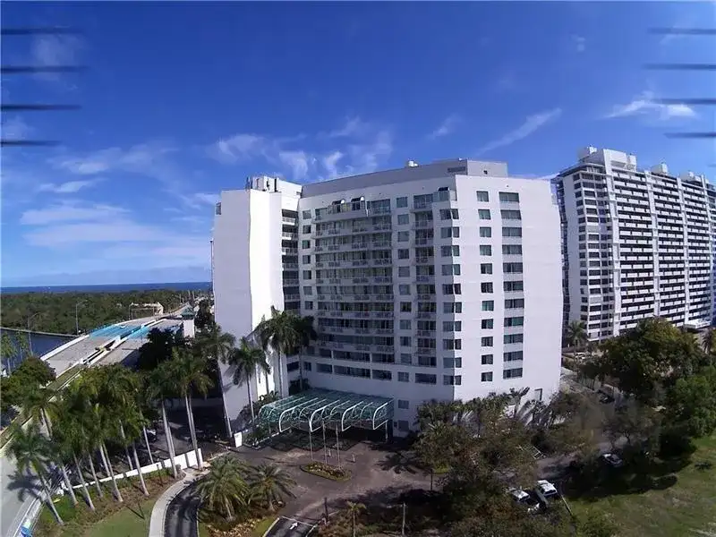 2670 E SUNRISE Boulevard # 301, Fort Lauderdale FL 33304 photo 2