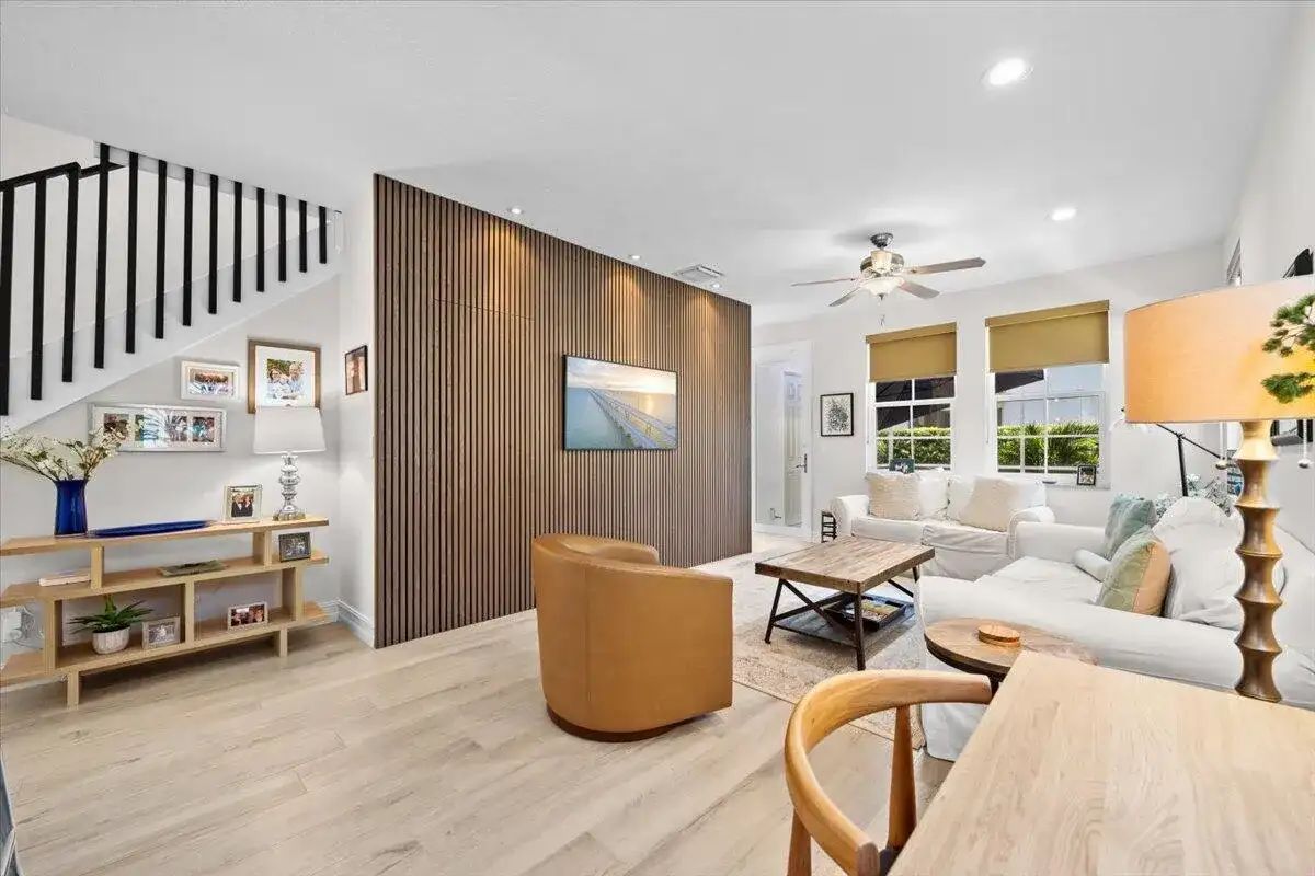 315 September Street, Palm Beach Gardens FL 33410 photo 5
