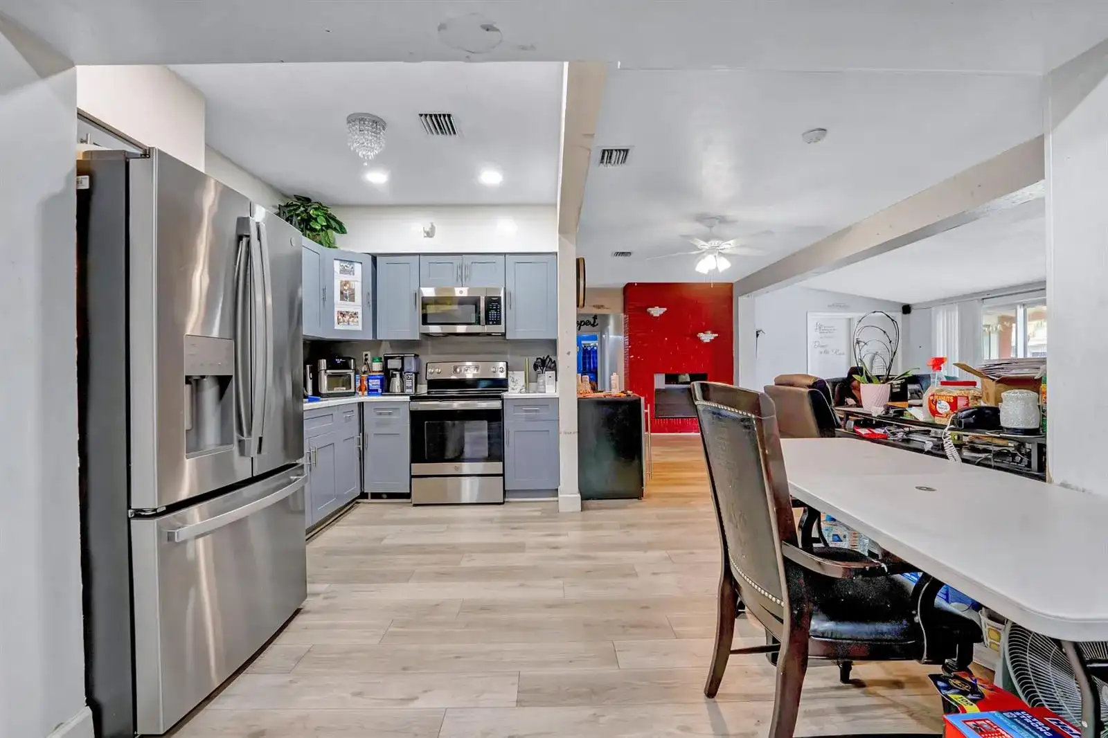 3250 E Glendale Boulevard, Fort Lauderdale FL 33312 photo 2