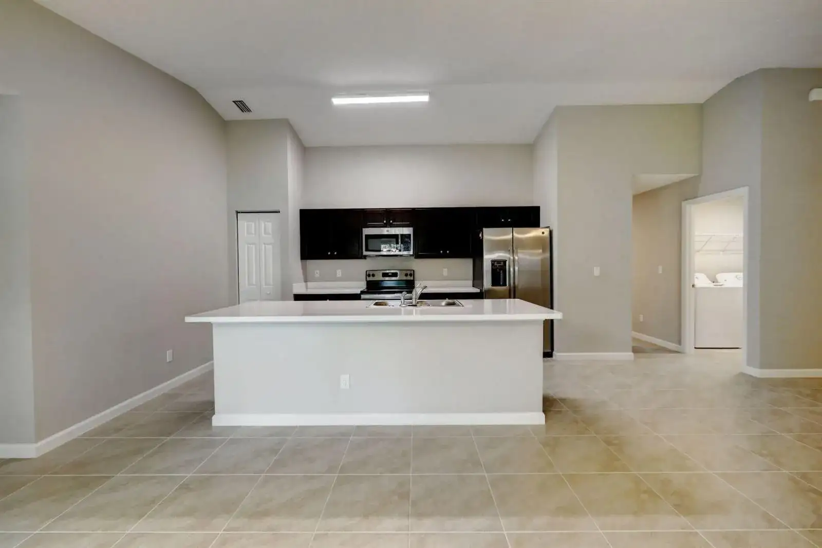 751 SW GENERAL PATTON Terrace, Port St. Lucie FL 34953 photo 4