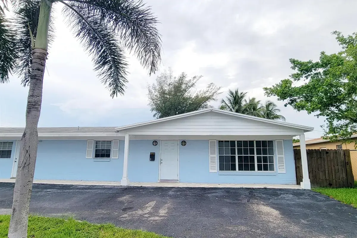 2021 NW 64th Avenue Unit a, Sunrise FL 33313