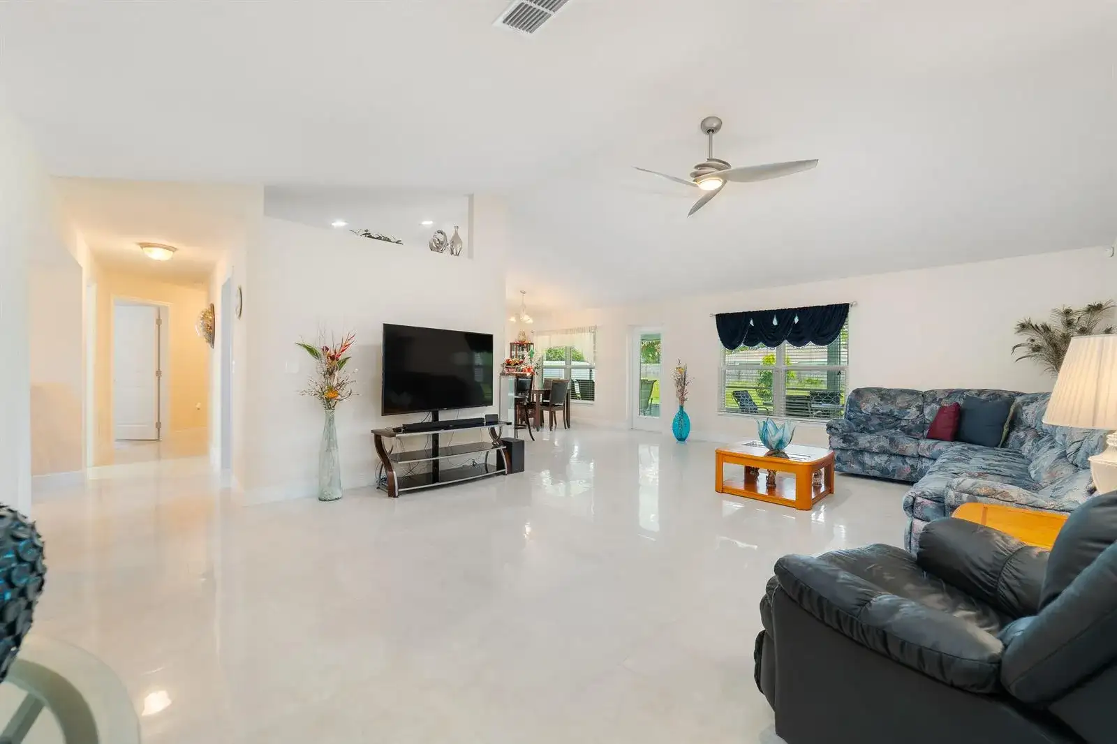 2601 SE Caladium Avenue, Port St. Lucie FL 34952 photo 3