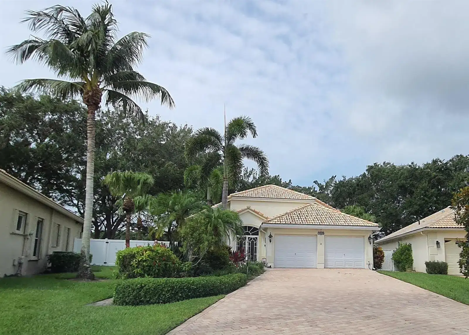 7628 Eagle Point Drive, Delray Beach FL 33446 photo 3